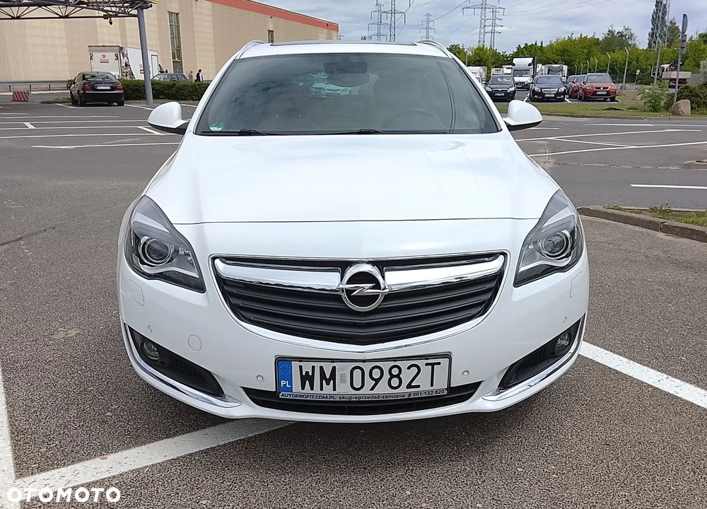 Opel Insignia 1.4 T Cosmo S&S - 2