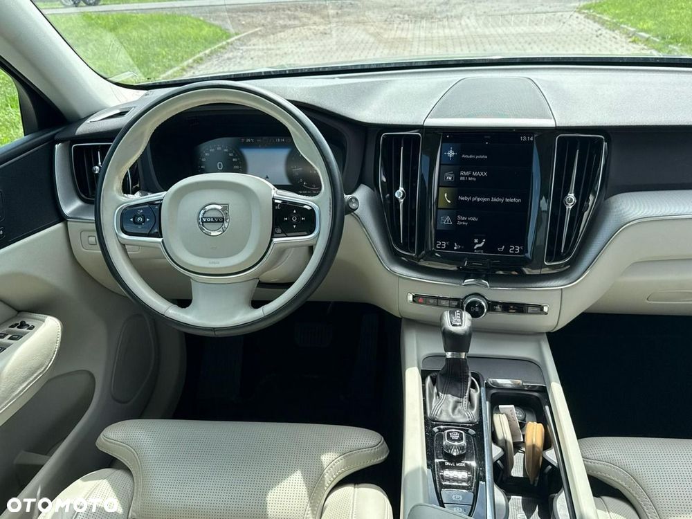 Volvo XC 60 B5 D AWD Geartronic Inscription - 31