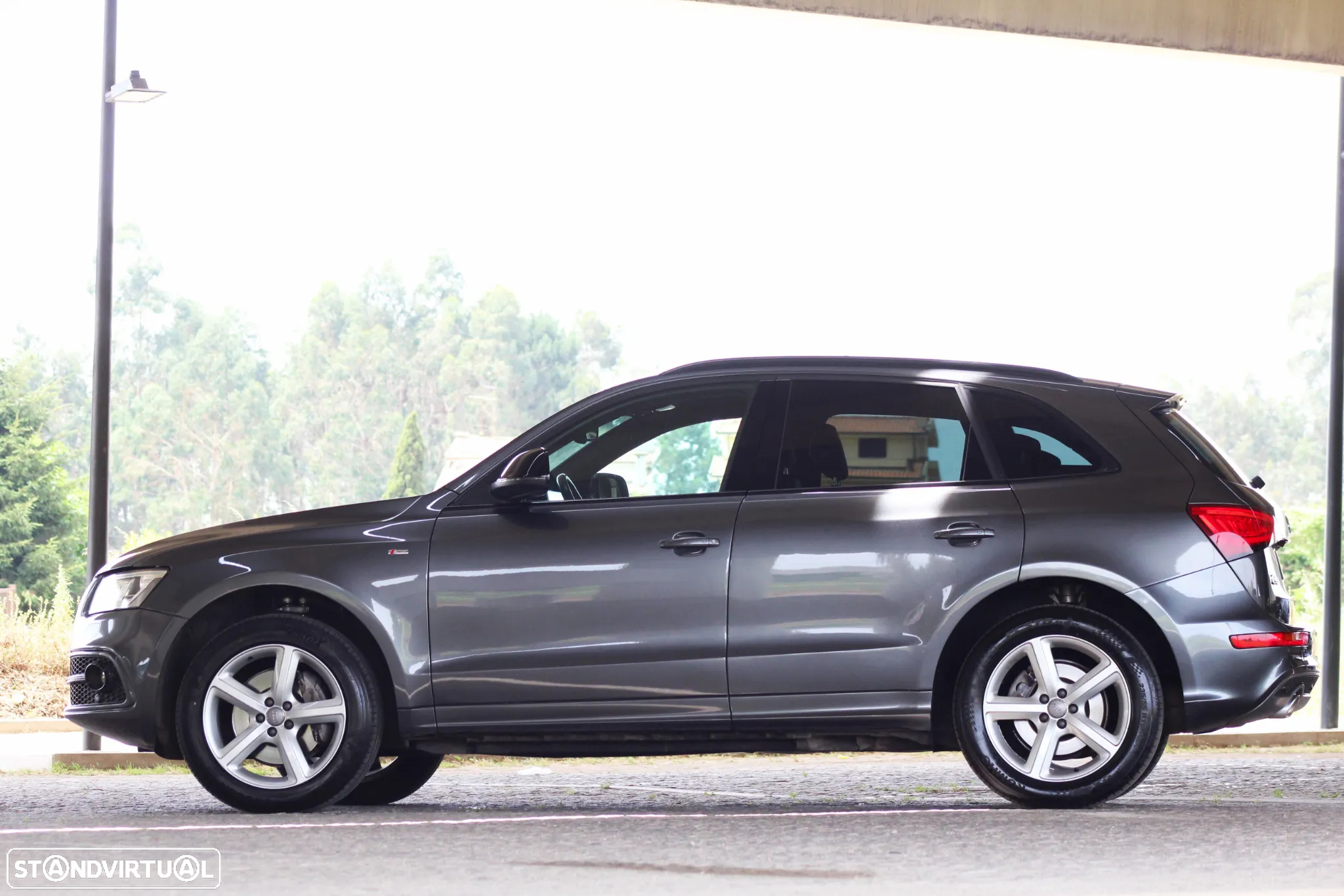 Audi Q5 3.0 TDi quattro S-line S-tronic - 14
