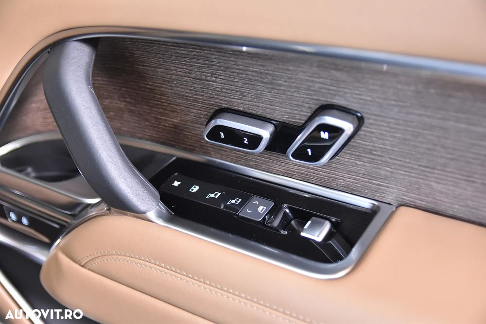 Land Rover Range Rover - 24