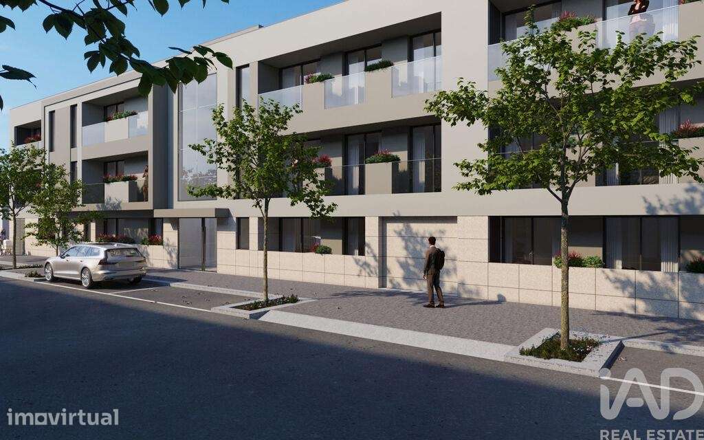 Apartamento T2 em São Pedro Fins, €345.000
