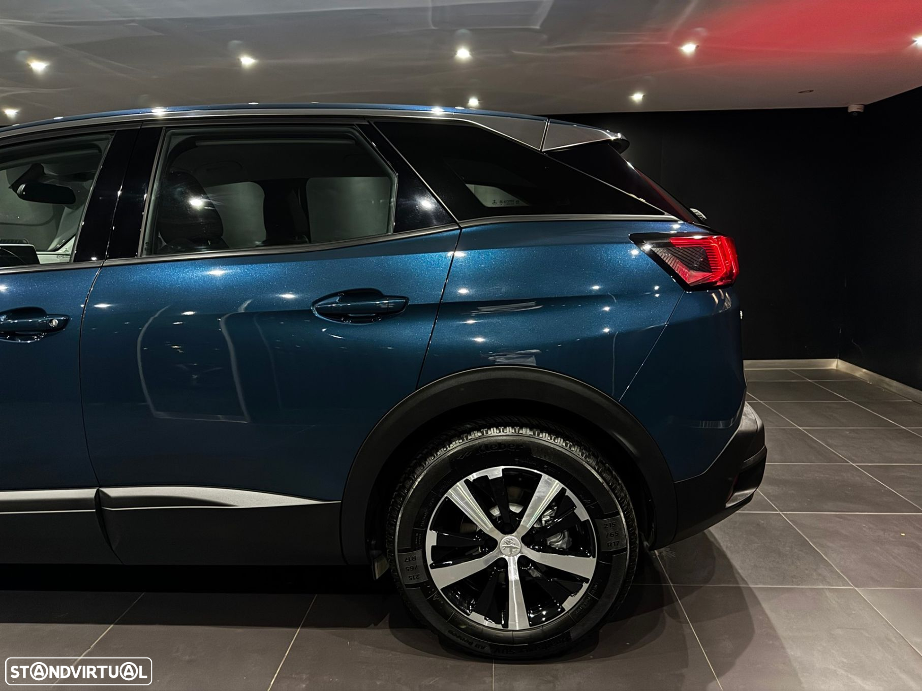 Peugeot 3008 1.5 BlueHDi Allure EAT8 - 5