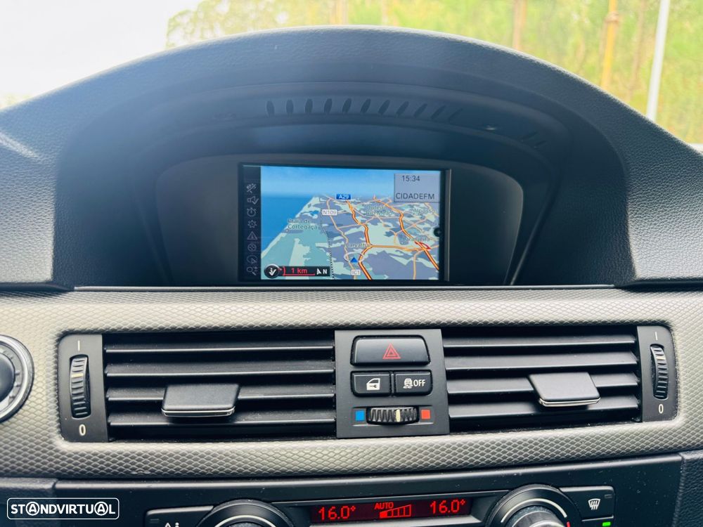 BMW 320 - 24