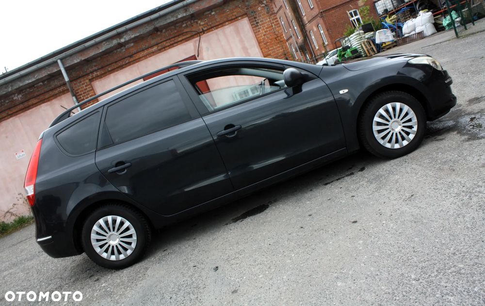 Audi A3 3-drzwiowe 1.6 S line Sportpaket (plus) - 6
