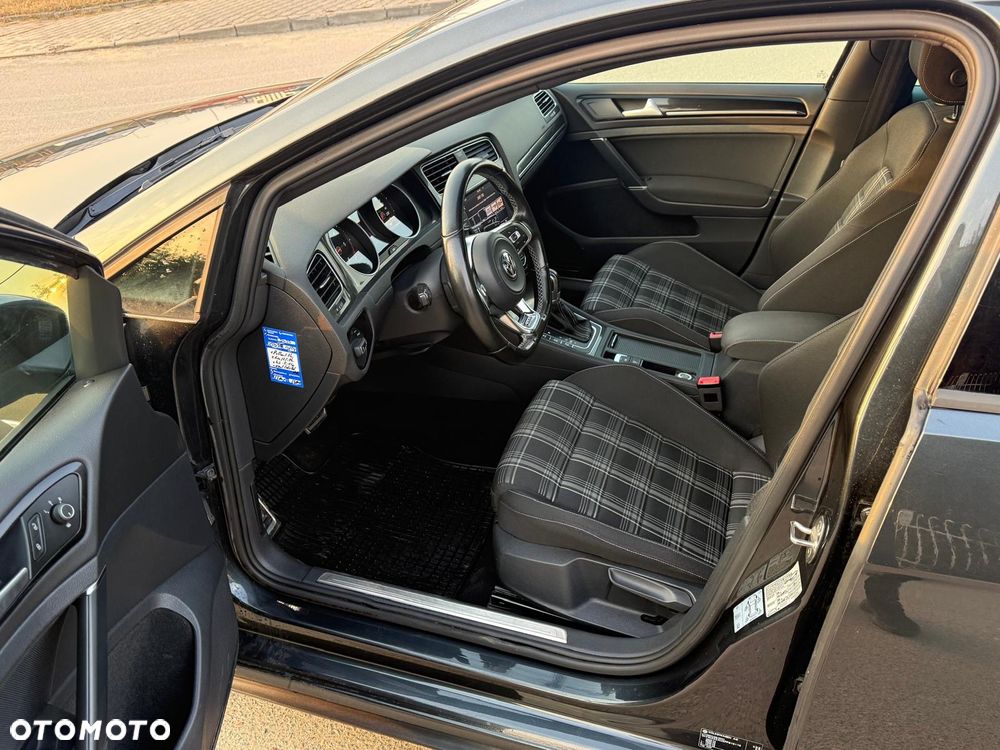 Volkswagen Golf GTD 2.0 TDI SCR DSG - 24