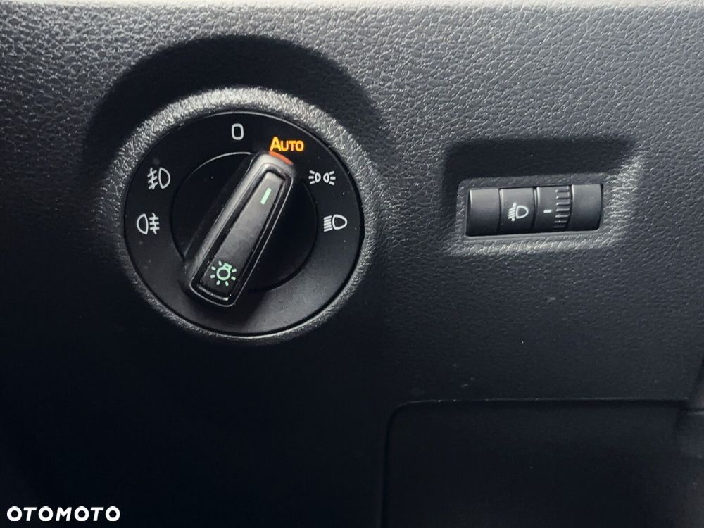 Skoda Fabia 1.0 TSI Ambition - 25