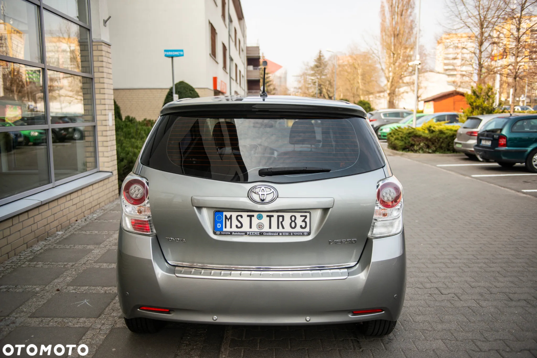 Toyota Verso 2.0 D-4D Premium - 14