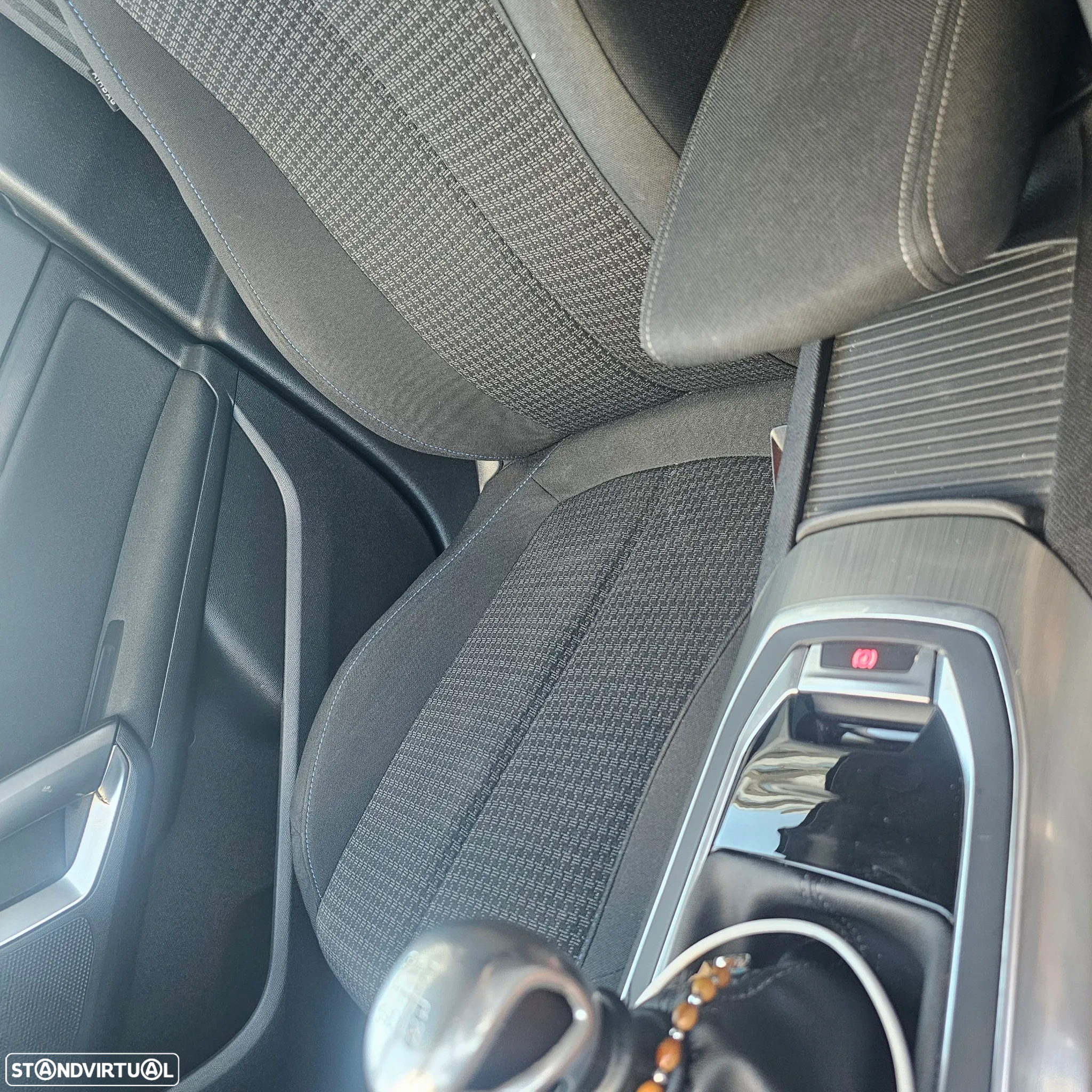 Peugeot 308 1.5 BlueHDi Style - 22