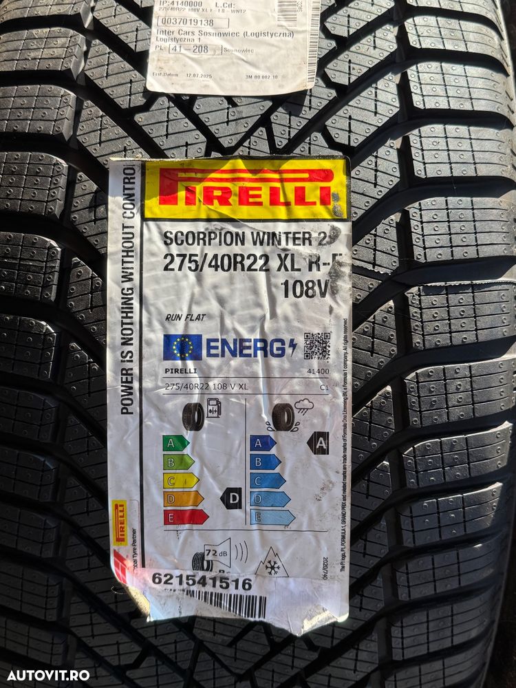 Vând set anvelope 275/40/22-315/35/22 Pirelli de iarnă cu runflat noi - 2