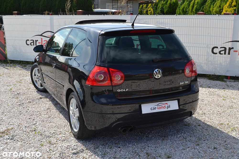 Volkswagen Golf - 12