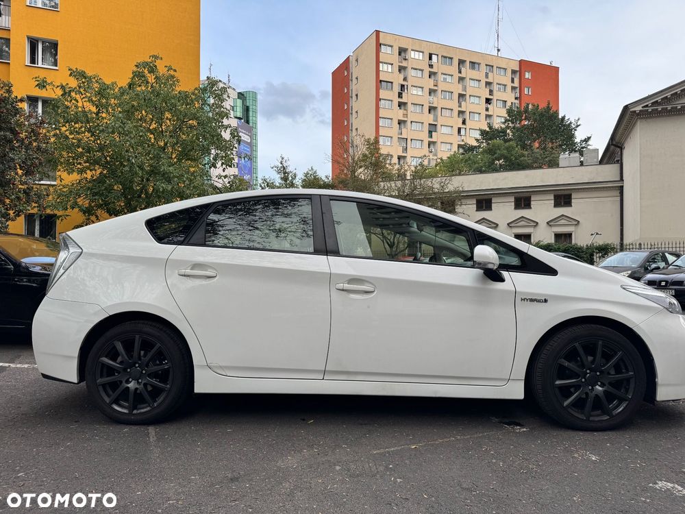 Toyota Prius 2012 photo 4