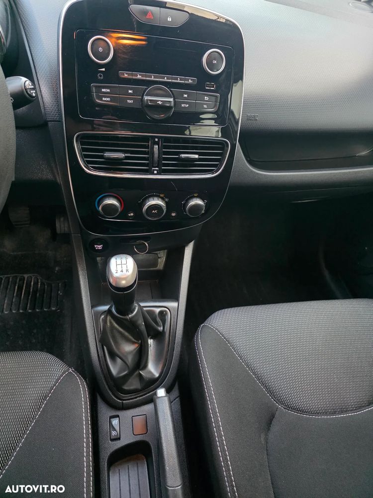Renault Clio - 7