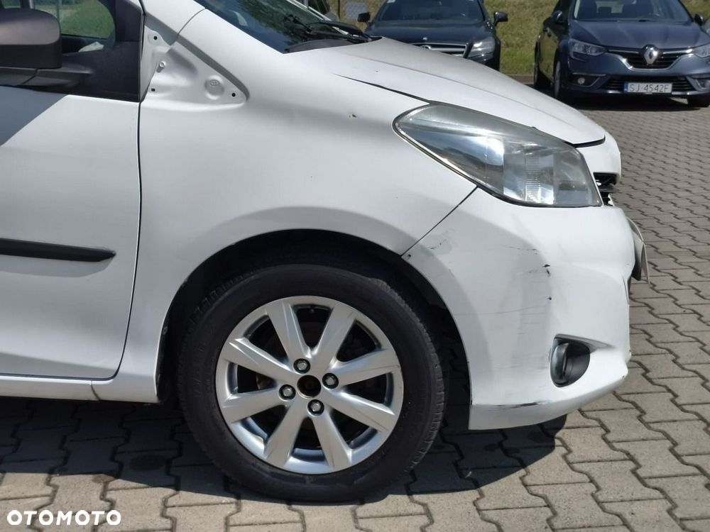 Toyota Yaris - 20