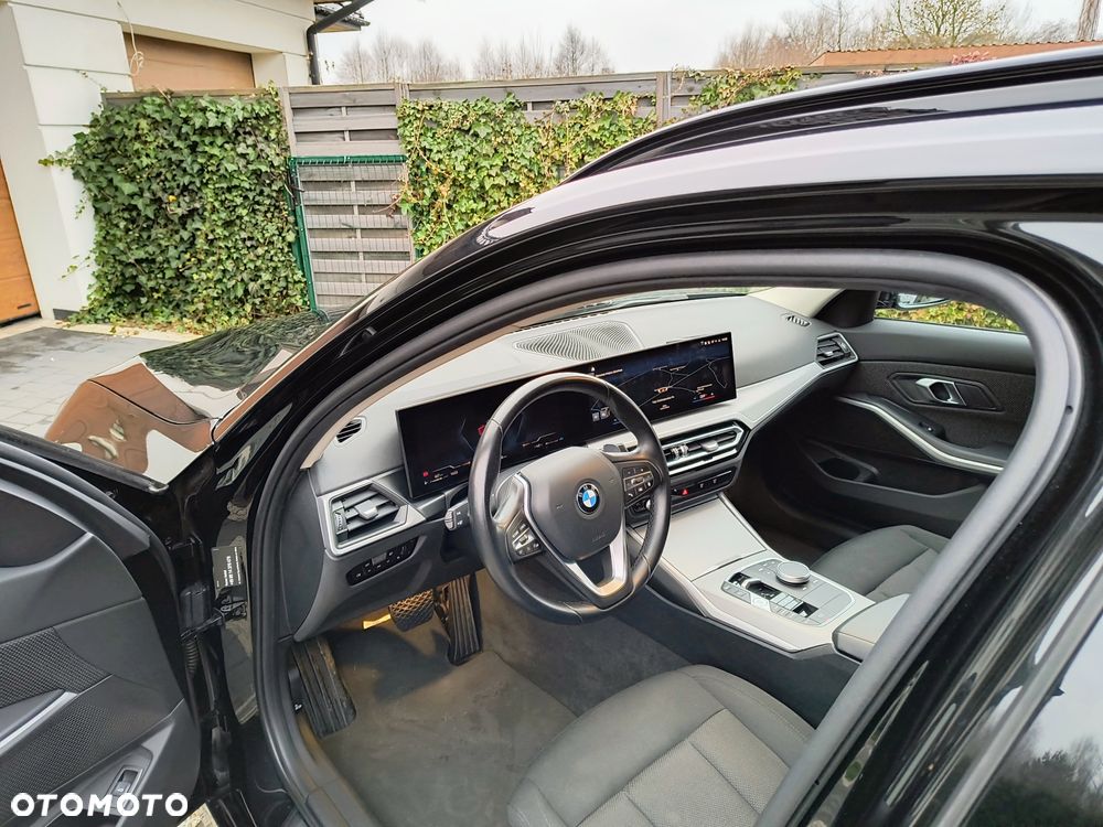 BMW Seria 3 320d xDrive - 6