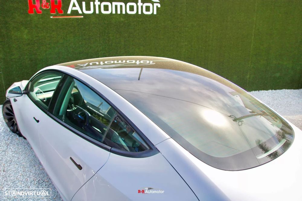 Tesla Model 3 Performance Dual Motor AWD - 14