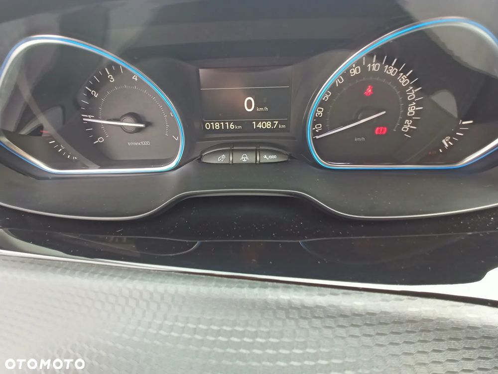 Peugeot 2008 - 14