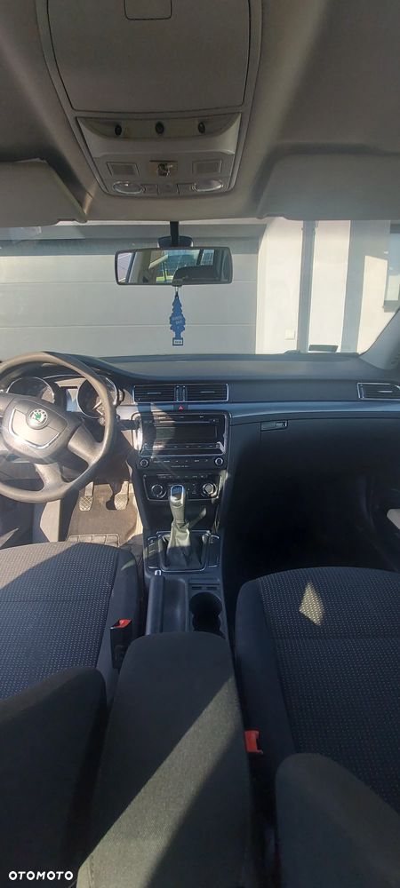 Skoda Superb 1.6 TDI Active - 10