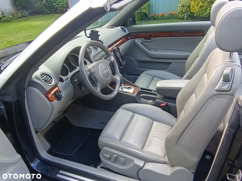 Audi A4 Cabrio - 4