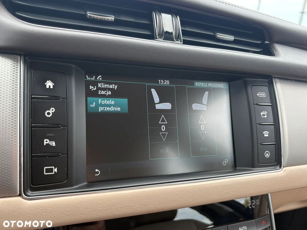 Jaguar XF 2.0 i4D Portfolio - 18