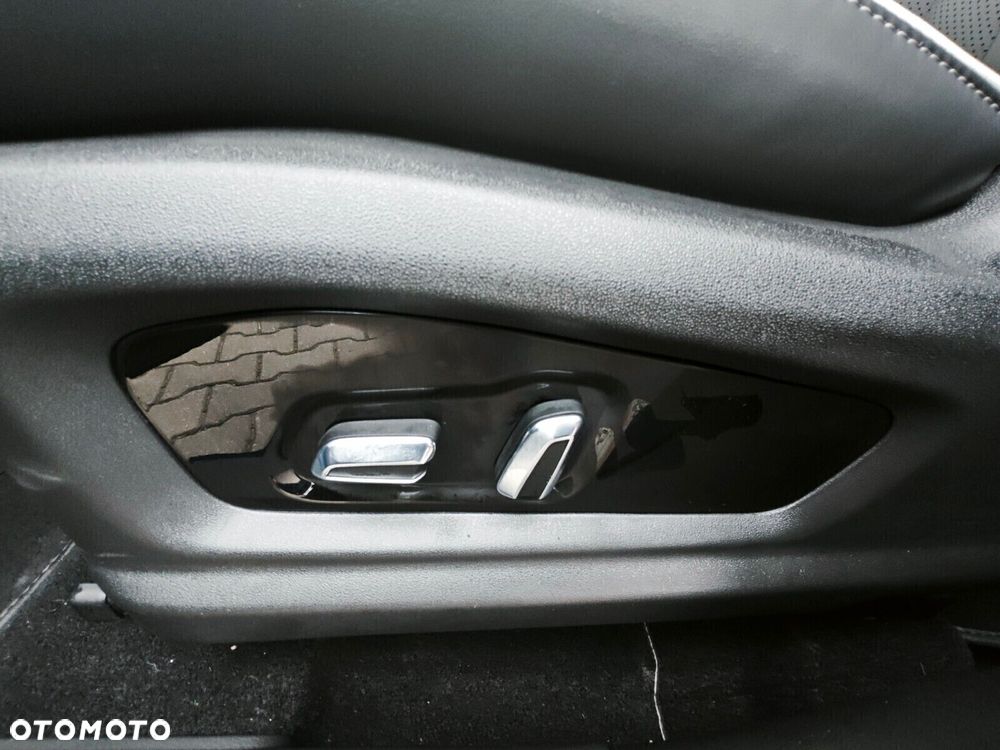 Chery Tiggo 7 1.5 T-GDI Super Hybrid Premium DHT - 12