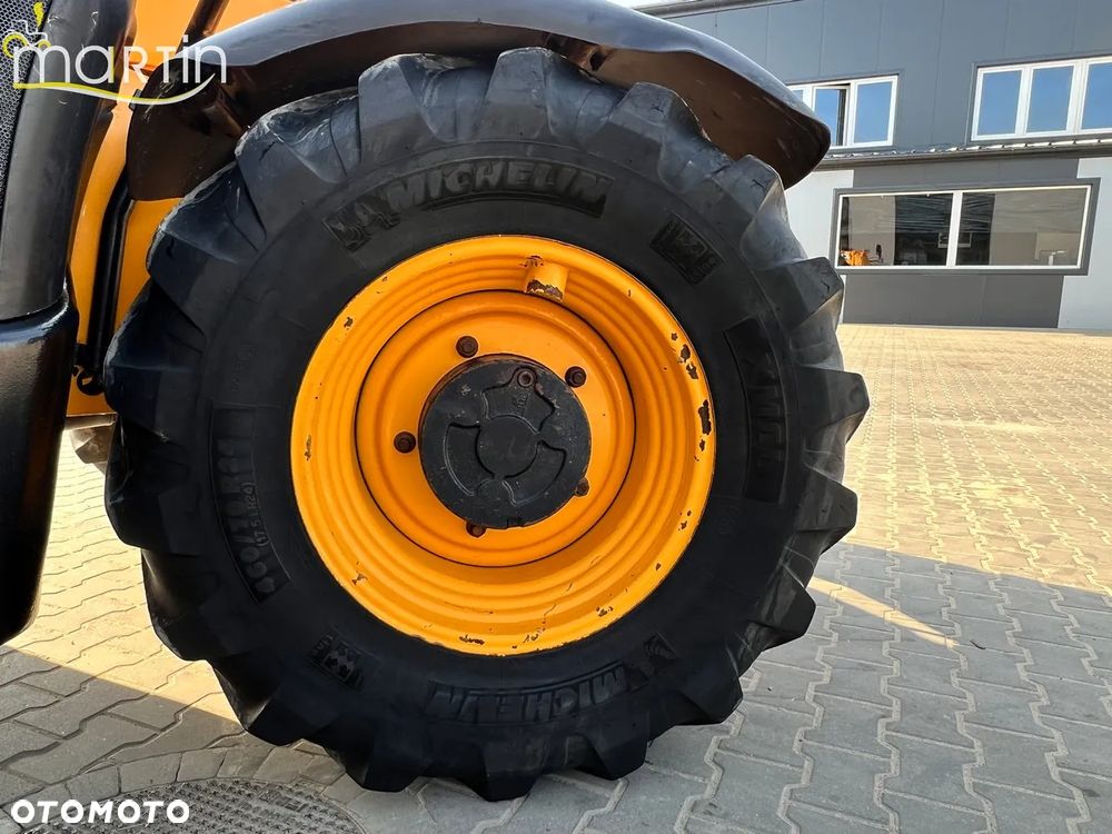 JCB 536-60 Agri Super - 18