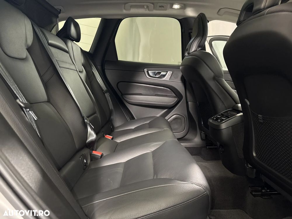 Volvo XC 60 - 13