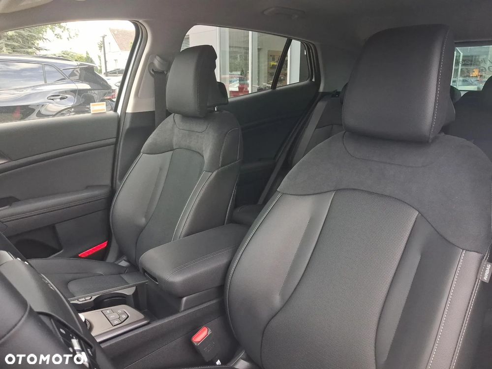 Kia Sportage - 12