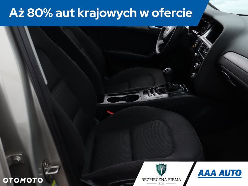 Audi A4 Avant - 10