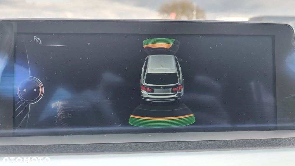 BMW Seria 3 320d Efficient Dynamics Edition - 23