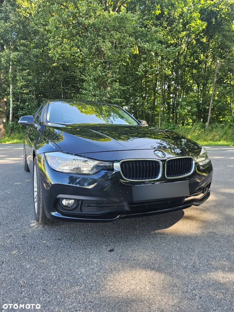 BMW Seria 3 320d Efficient Dynamics - 10