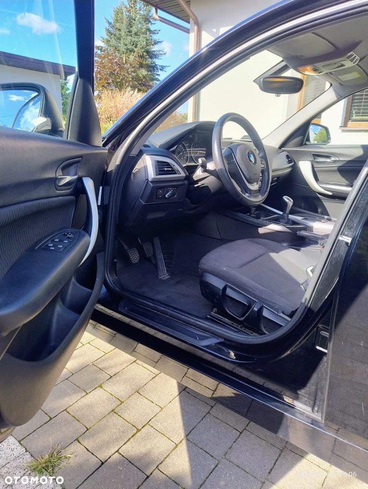 BMW Seria 1 114i - 14