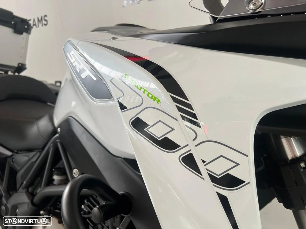 QJ Motor SRT 700X - 6