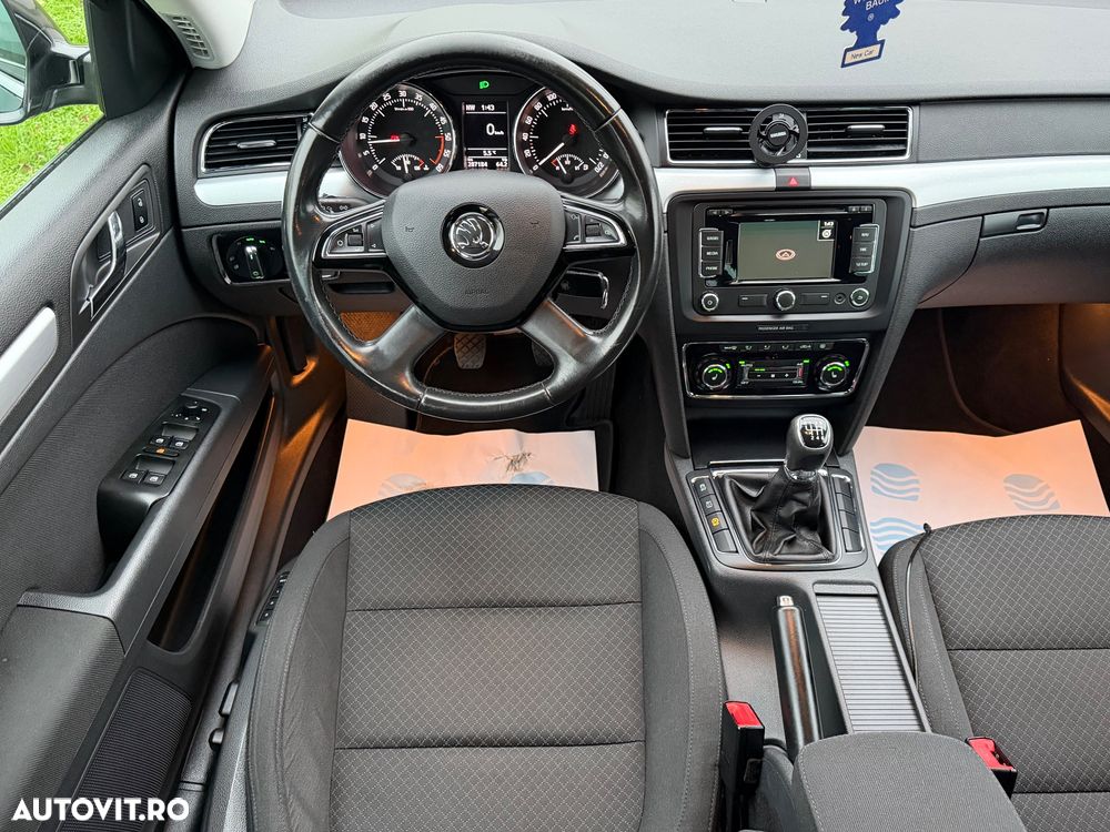 Skoda Superb Combi 2.0 TDI Green tec Elegance - 20