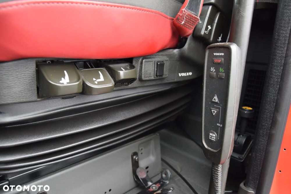 Volvo FH500 / FULL ADR / HYDRAULIKA / EURO 6 / ACC / LEDY / ALUFELGI / SERWISOWANY / SPROWADZONY - 23