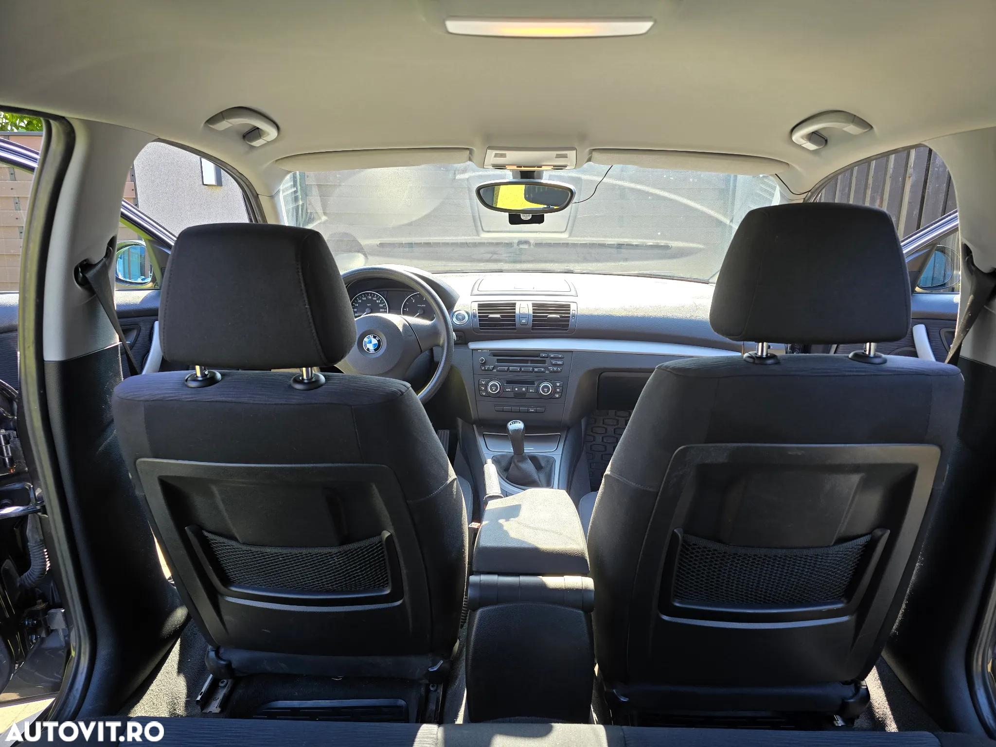 BMW Seria 1 118d - 22