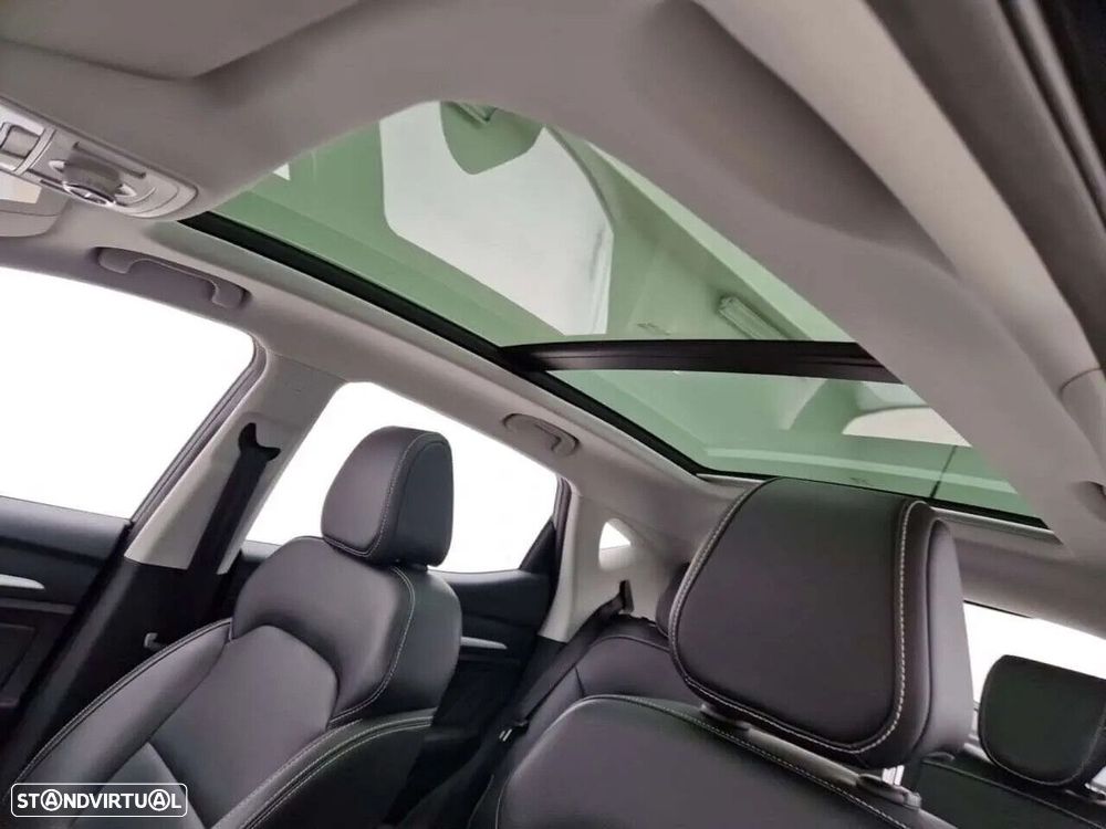 MG ZS EV 44.5 kWh Luxury - 9