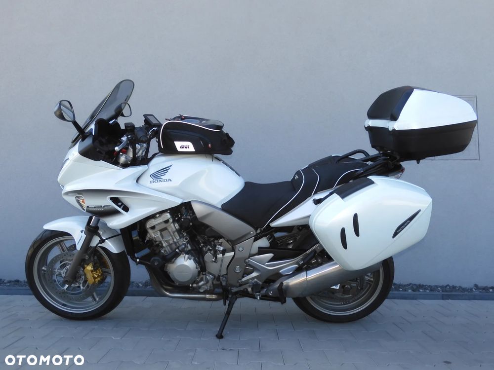Honda CBF - 8
