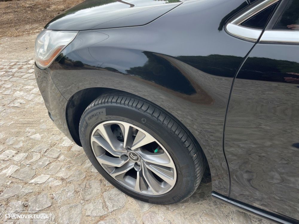 Citroën DS4 1.6 e-HDi So Chic CMP6 - 8