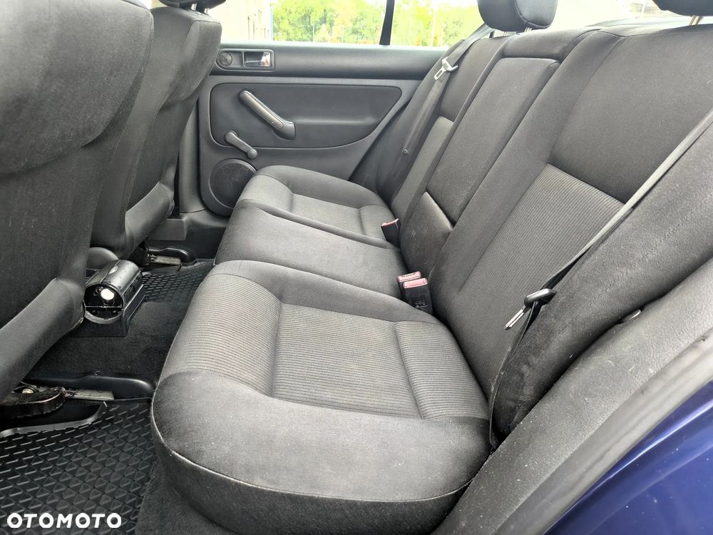 Volkswagen Bora 1.6 Comfortline - 20