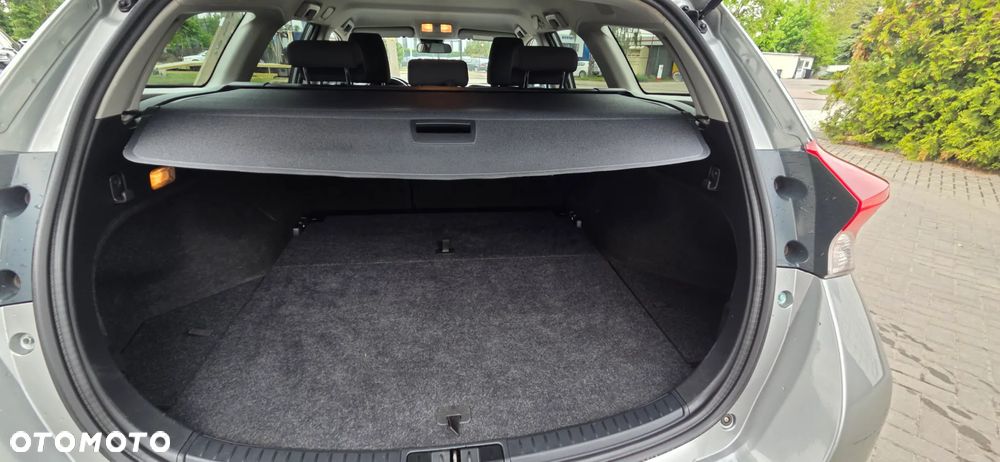 Toyota Auris 1.6 D-4D Design Edition - 33