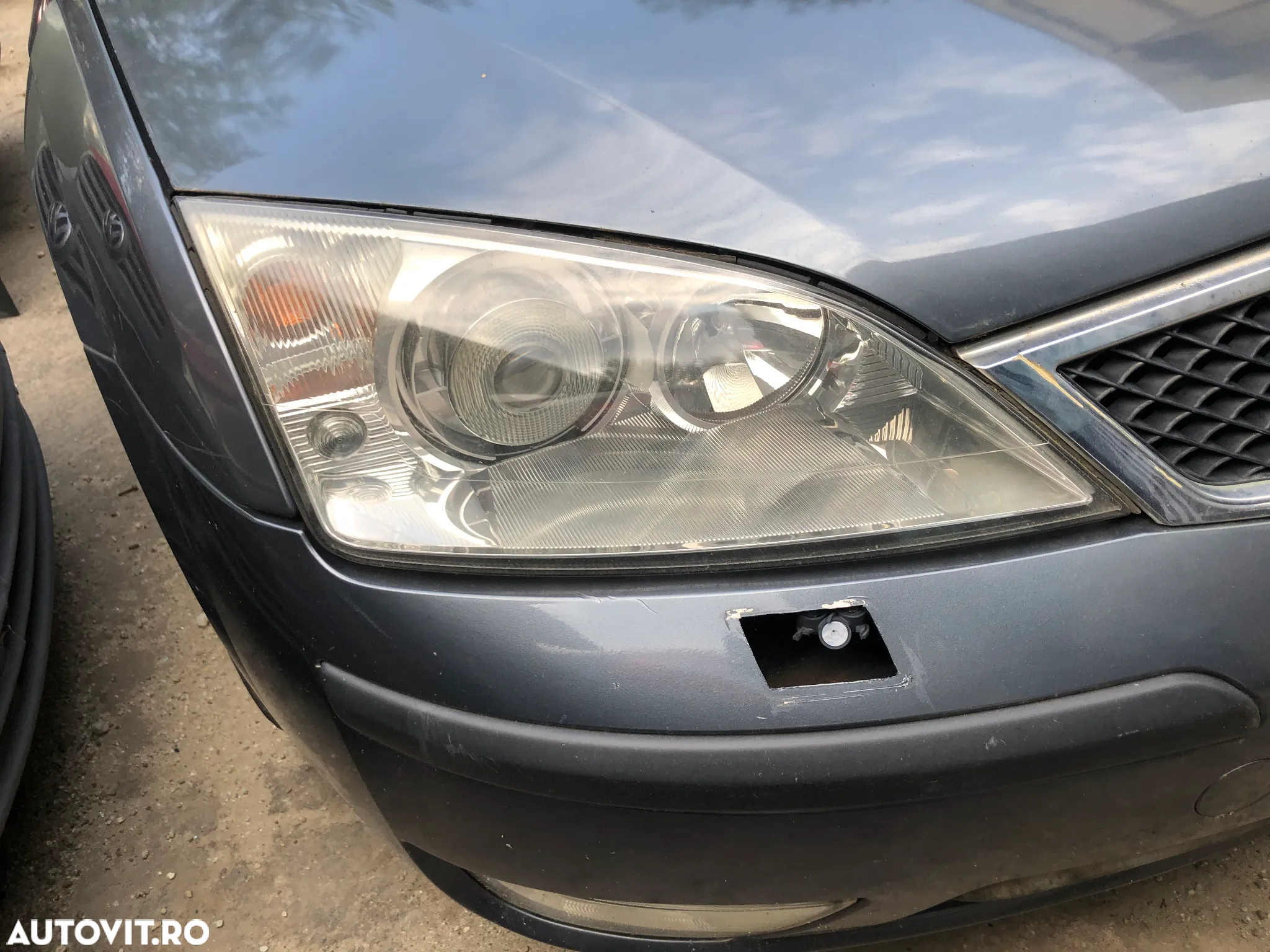Far stanga/Far dreapta Ford Mondeo MK3 xenon Europa - 3