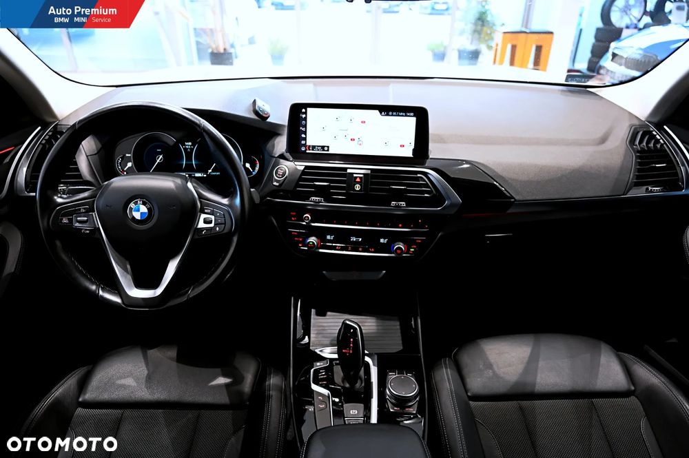 BMW X3 xDrive20d xLine - 11
