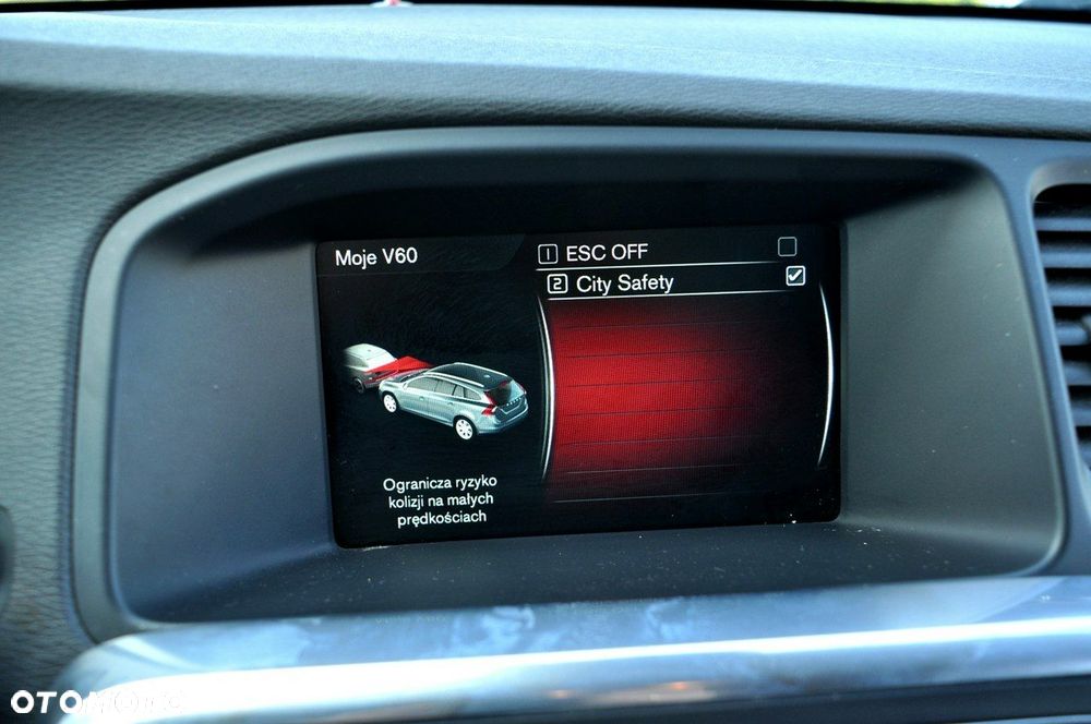 Volvo V60 D2 Ocean Race - 23