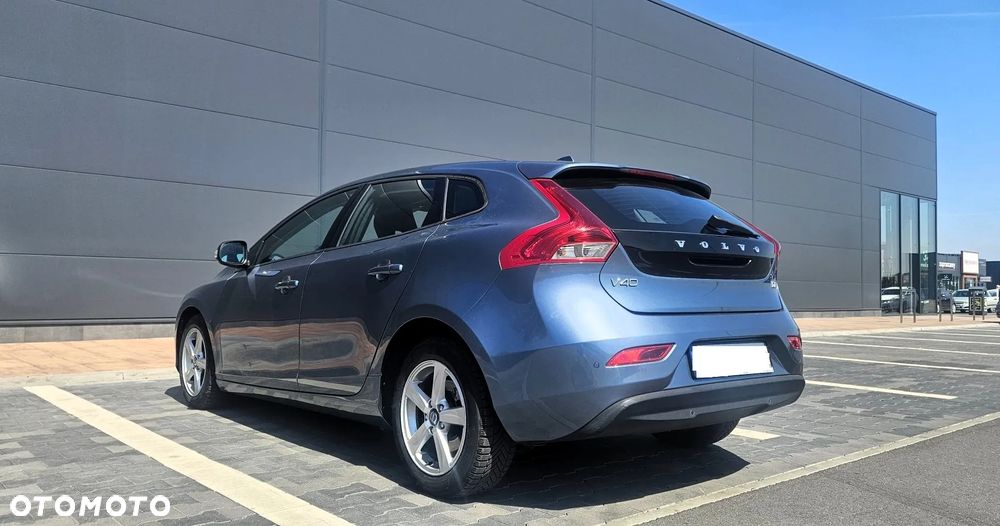Volvo V40 D2 - 14