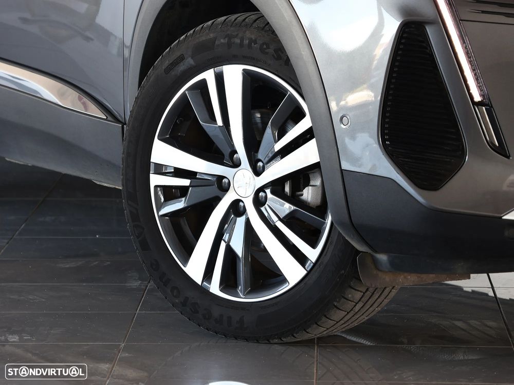 Peugeot 3008 1.2 PureTech Allure EAT8 - 4