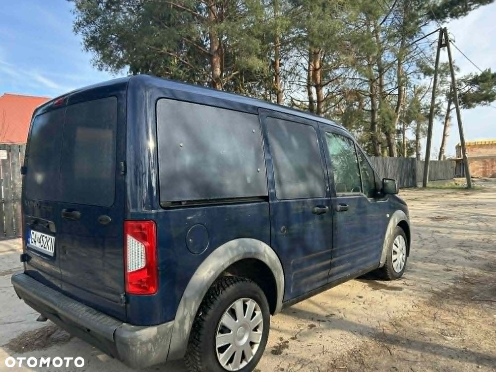 Ford Connect Tourneo - 32