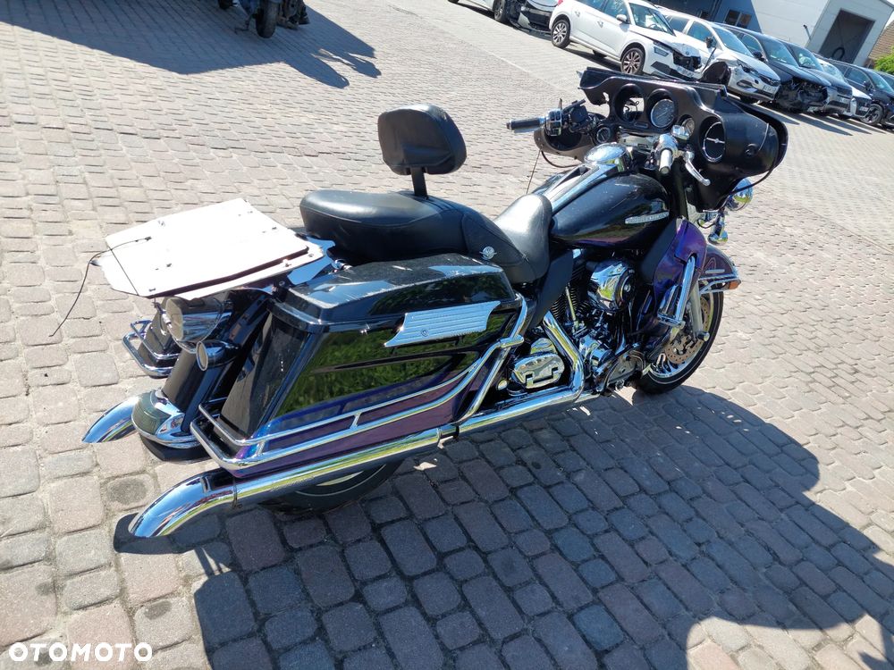 Harley-Davidson FLH Electra Glide - 5