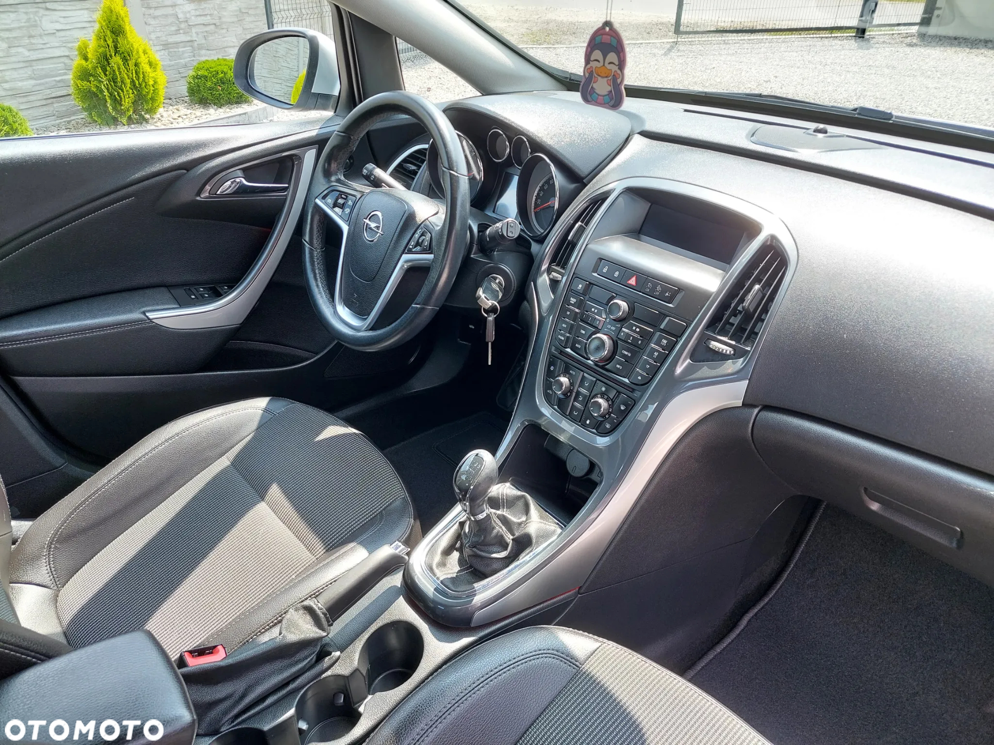 Opel Astra 1.4 Turbo Exklusiv - 23