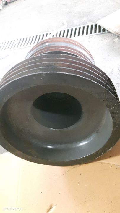 Koło pasowe dzwona KOMBAJN ZBOŻOWY FENDT 6335C 15r - 3