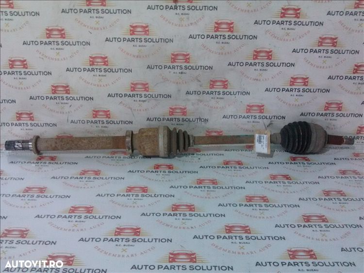 planetara dreapta renault clio 3  1.5 dci an fabr. 2011 - 1